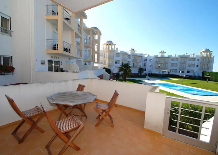 Turtle - 3 Bedroom In With 2 Shared Pools And Private Terrace